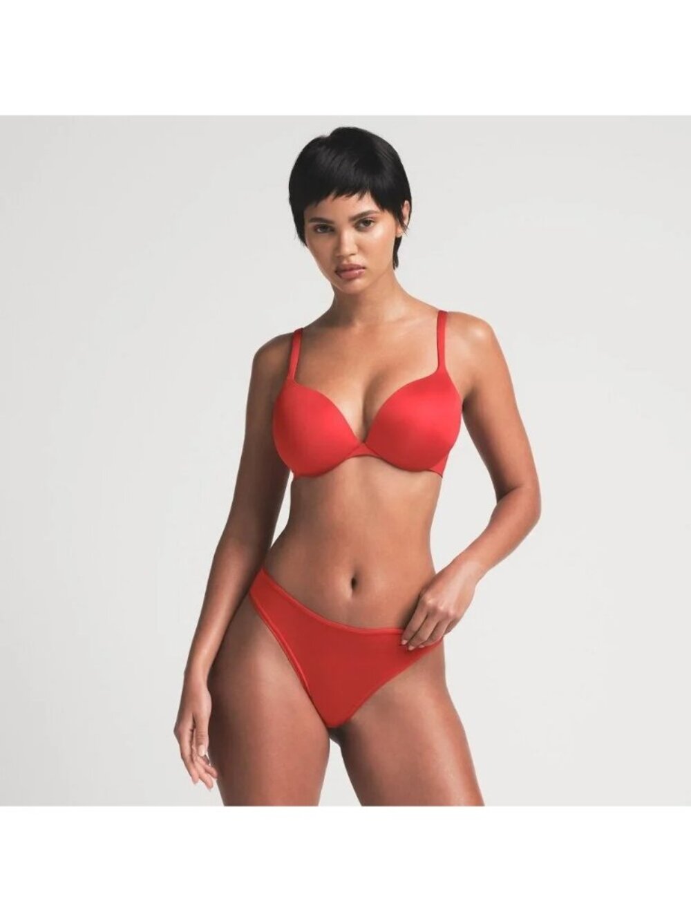 SKIMS Ultimate Push Up Plunge Bra Cayenne Size 34C NWT